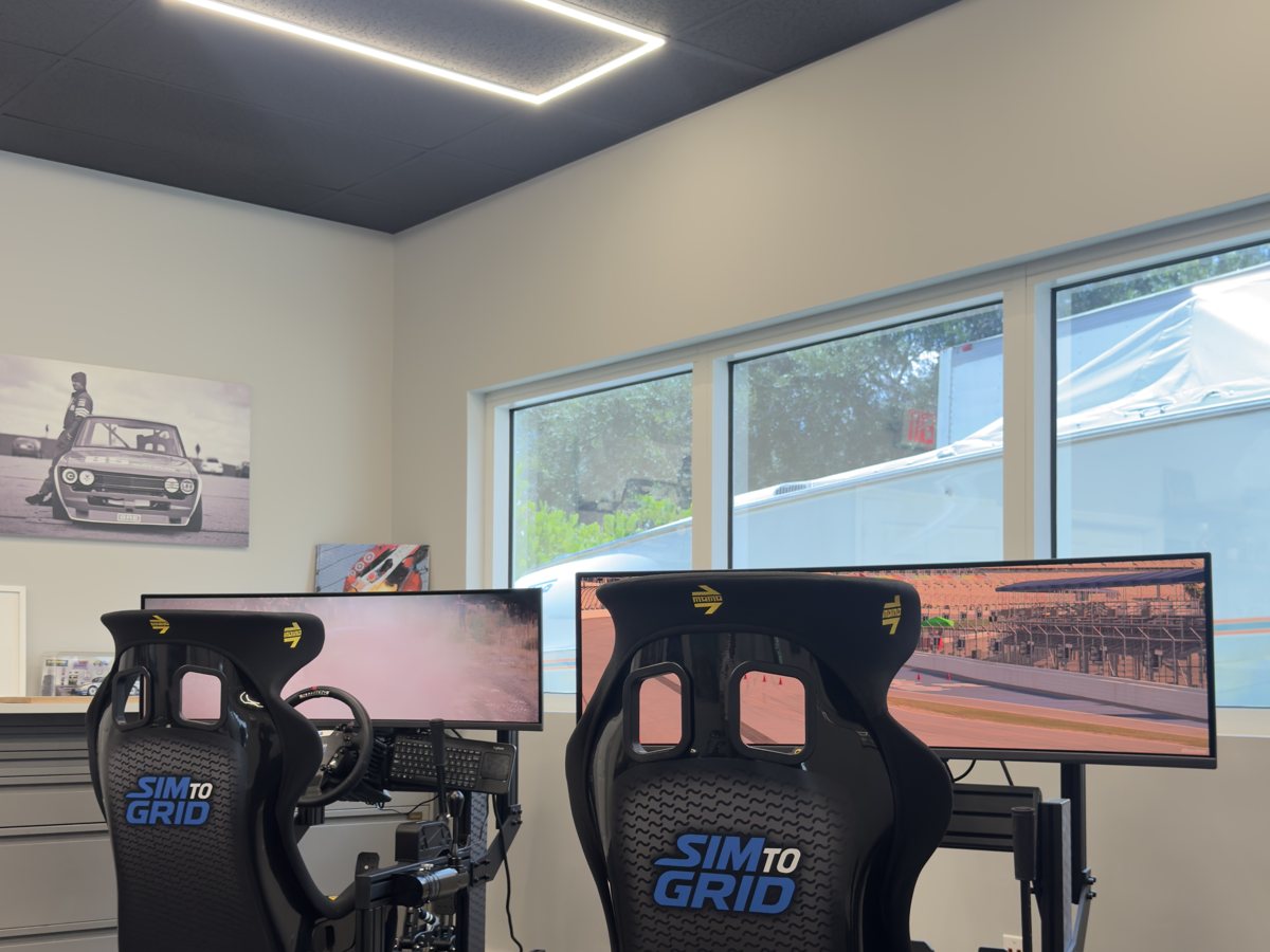 Professional sim racing rigs at Sim to Grid
